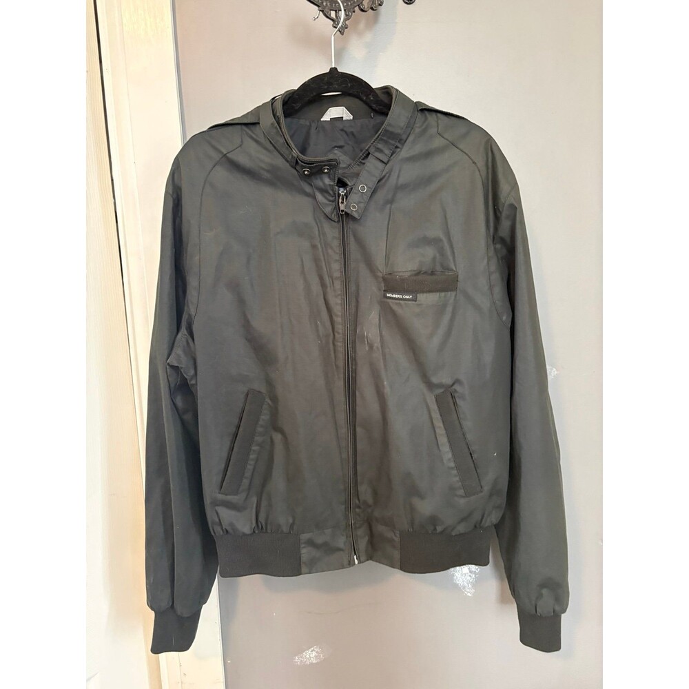 Members Only men’s size 46 vintage 90’s 80’s black jacket